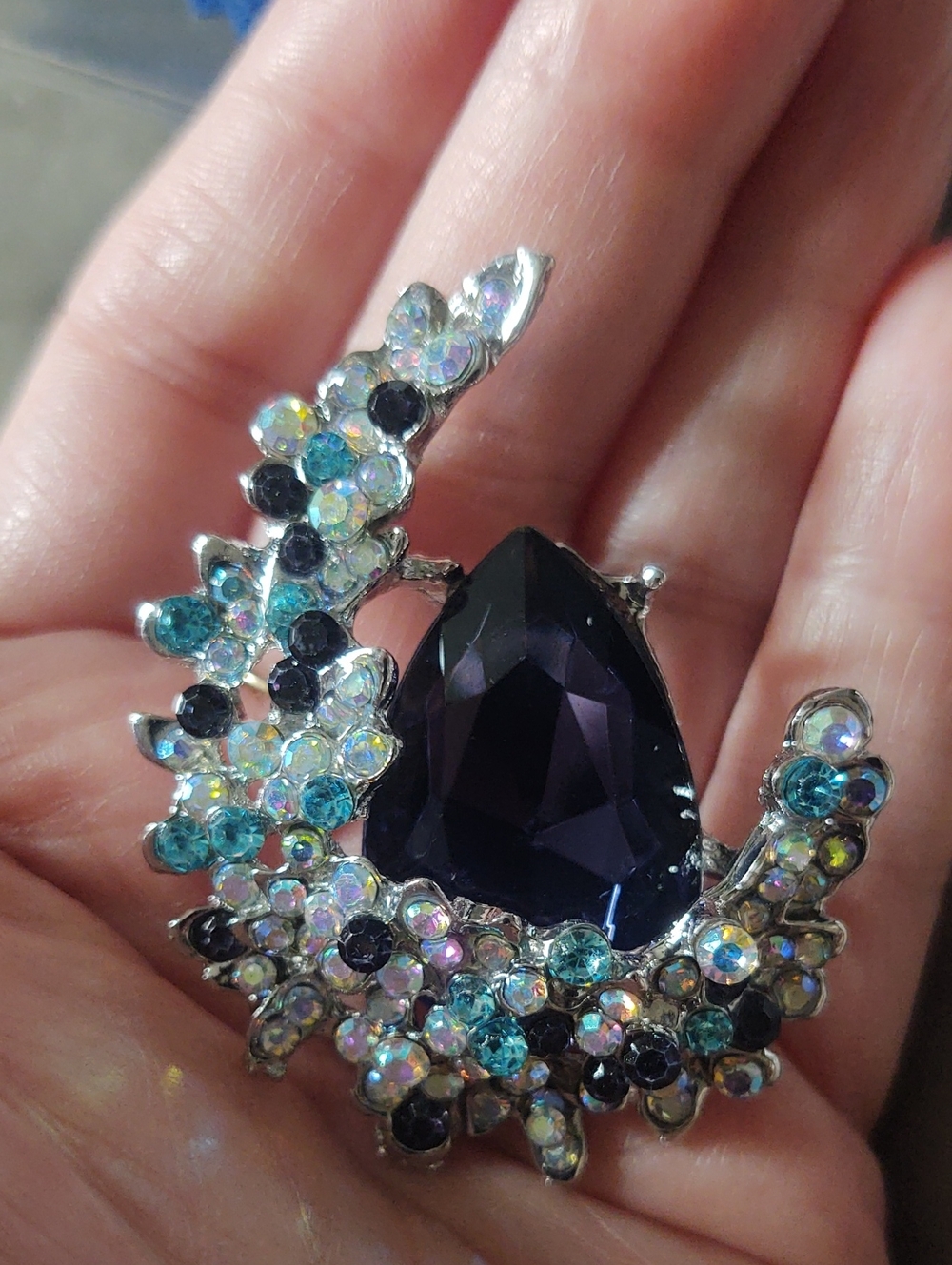 Blue Crescent Rhinestone Brooch - Picture 3 of 3
